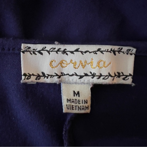 Corvia short sleeve blouse size M NWOT - Picture 5 of 6
